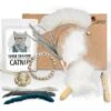 Kater Kasimir Deluxe Set Mit 9 Beliebten Katzenspielzeugen Aus Naturmaterial Und Handgemachtem CATMOM Armband 2 Kater Kasimir Deluxe Set Mit 9 Beliebten Katzenspielzeugen Aus Naturmaterial Und Handgemachtem CATMOM Armband -Catit Verkaufsgeschäft f23f155d96b6a440d4e916f9bff4cf050bf1229b 1408141 de DE 260304c0fbf01d5e4bfa17748fd31b01c58bb8c1uT6Mtw